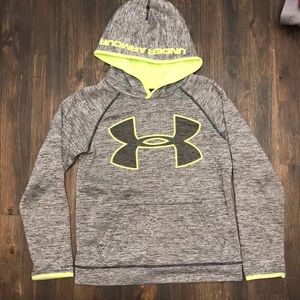 Boys Under Armour sweatshirt
